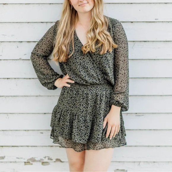 olive green print dress Mrs. Maisel Dress-Green Olive Print L main image 1